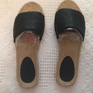 Ugg Cherry Exotic Black - 7M